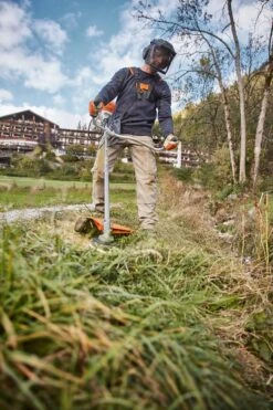 Stihl FS 131 Röjsåg 19 Stihl FS 131 Röjsåg -Leek winkel 2347480c 2bd8 4b4e aacd 8fe045866438