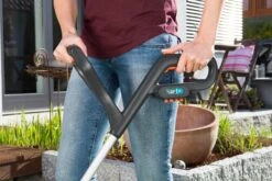 Gardena SmallCut Li-23R Trimmer 10 Gardena SmallCut Li-23R Trimmer -Leek winkel 6c403cd6 00e5 4a8a b37c 8d0953f18b6f