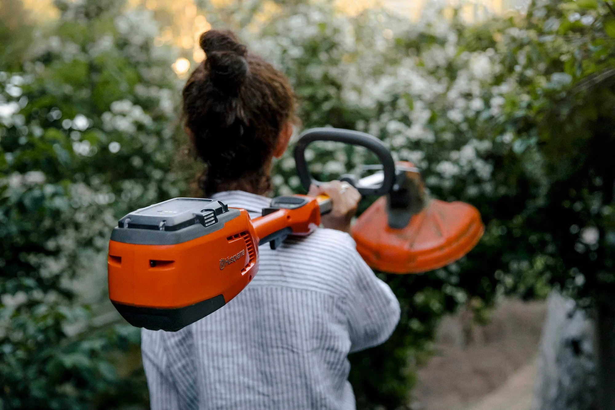 Husqvarna 110iL - Komplett Med Batteri Och Laddare 9 Husqvarna 110iL - Komplett Med Batteri Och Laddare - Afbeelding 7
