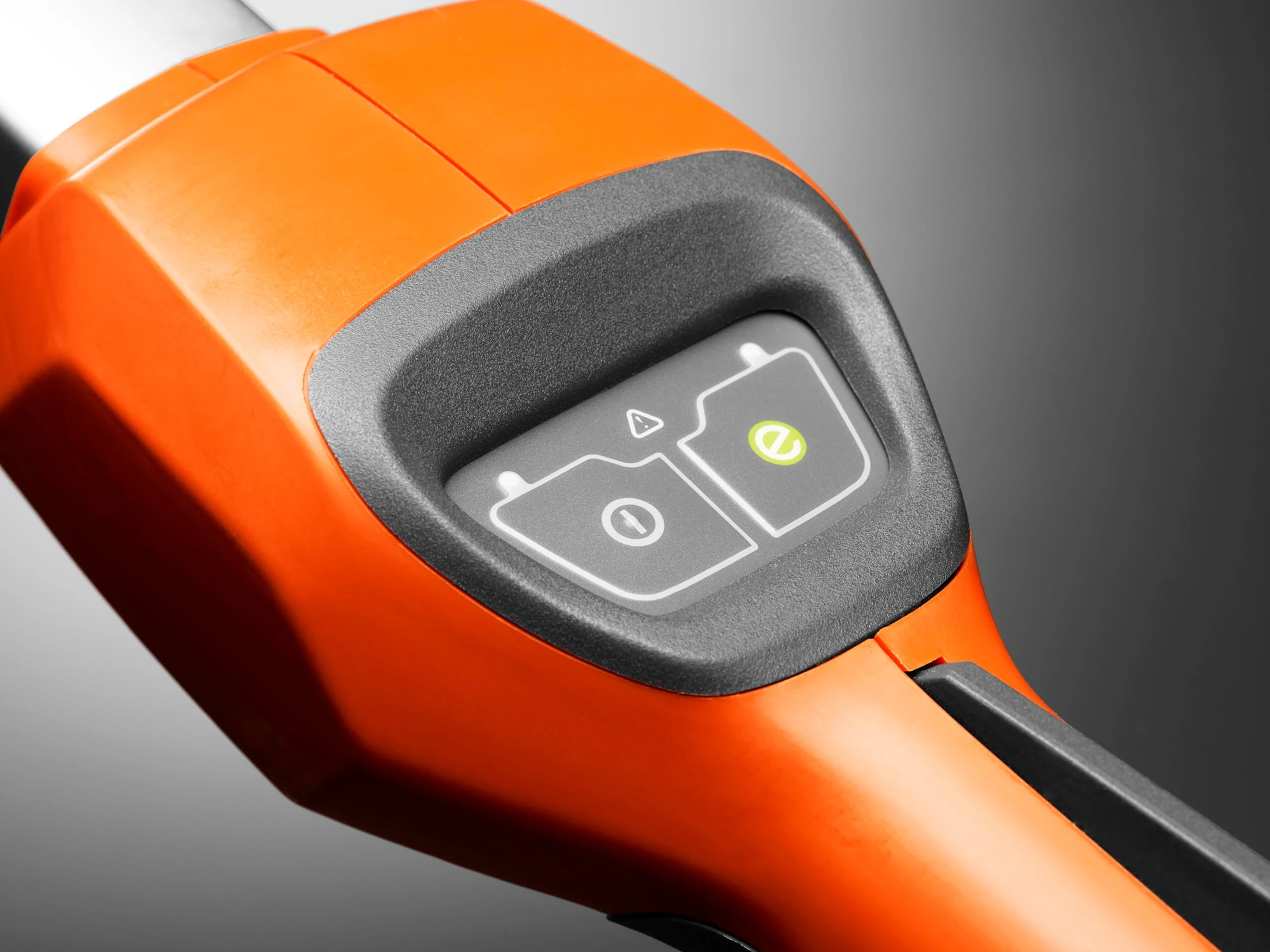 Husqvarna 315iC Batteritrimmer 4 Husqvarna 315iC Batteritrimmer - Afbeelding 2