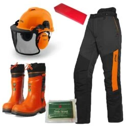 Huggarpaket Med Byxor, Stövlar, Hjälm Och Mera!